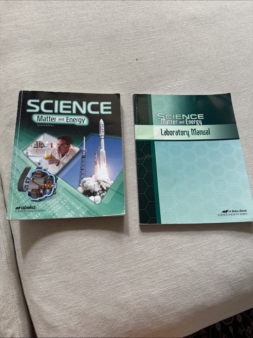 Abeka Science: Matter and Energy Textbook & Laboratory Manual
